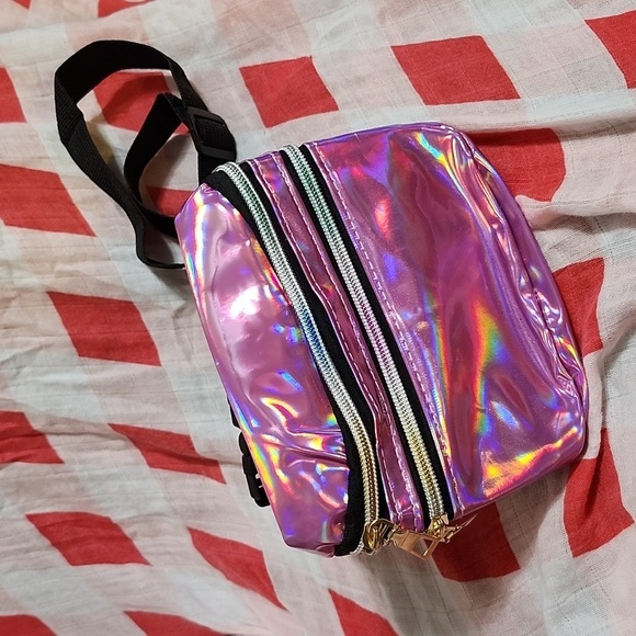 Holographic Handbags - Holographic Chic Fanny Pack - Trendy Waist Bag for Festival & Daily Wear